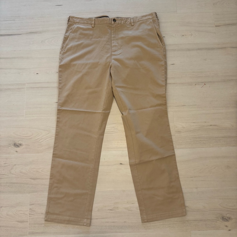 Johnston & Murphy Washed Chino Pants - Picture 2 of 7